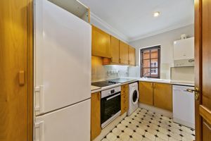 Kitchen- click for photo gallery